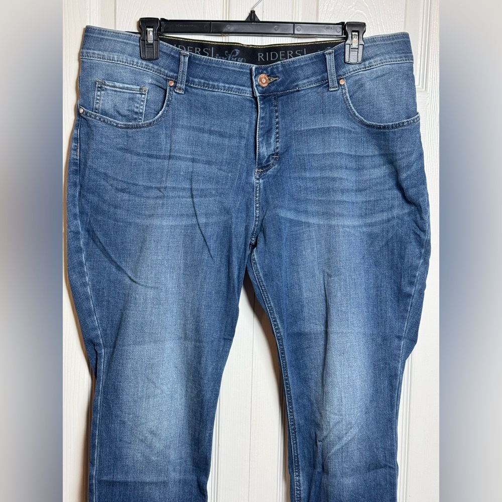 Riders by Lee Women's Skinny Jeans in Deep Blue - Picture 2 of 7